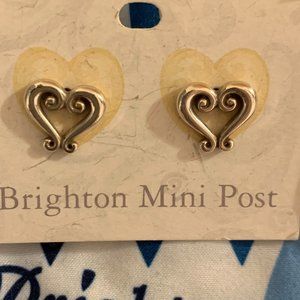 Genoa Heart Mini Post Earrings NWT